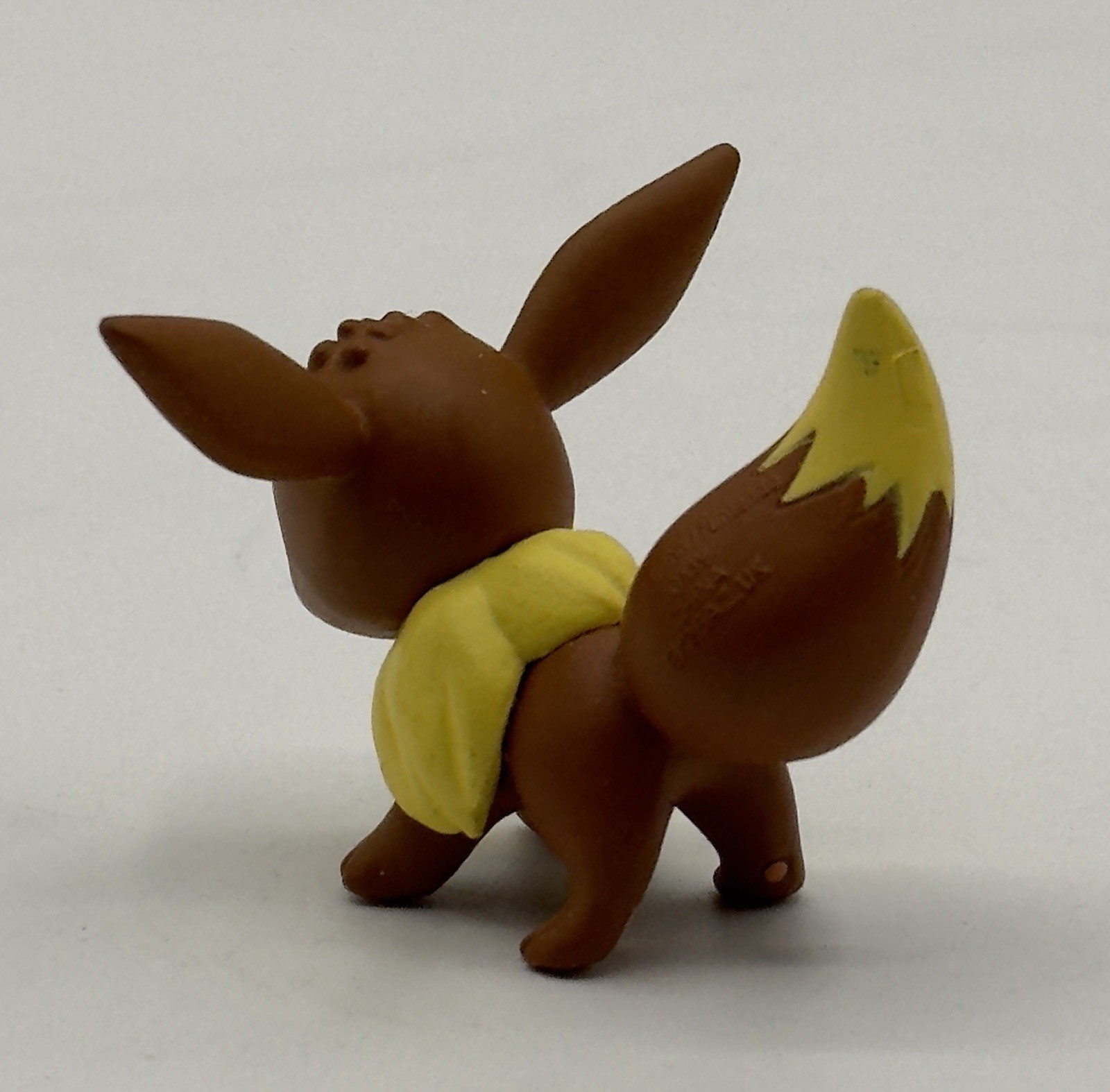 TOMY Nintendo Pokemon Eevee Pokémon Figure