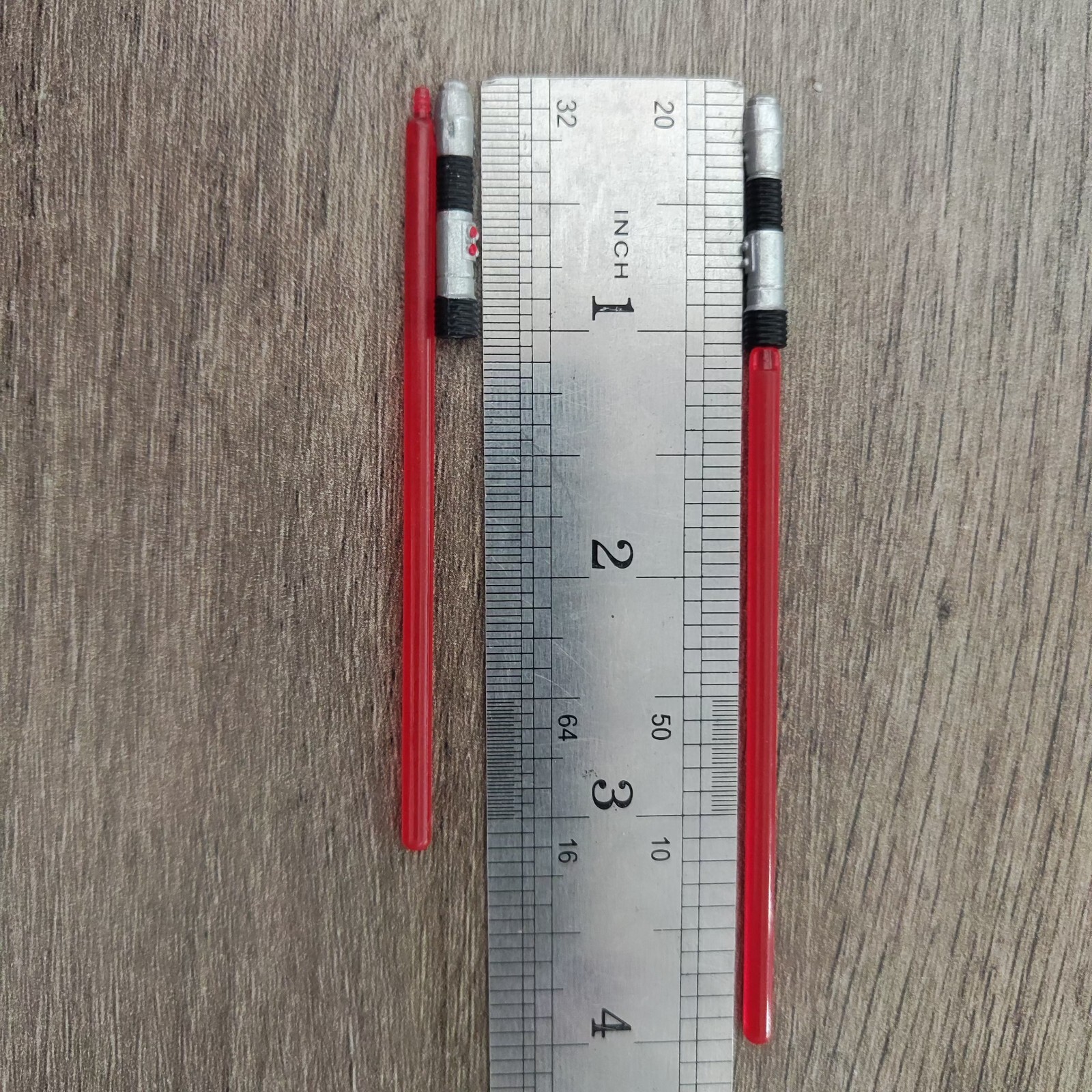 Lot of 5pcs 1:12 Scale Star Wars Red Lightsaber Sword Weapon for 6″ Figure