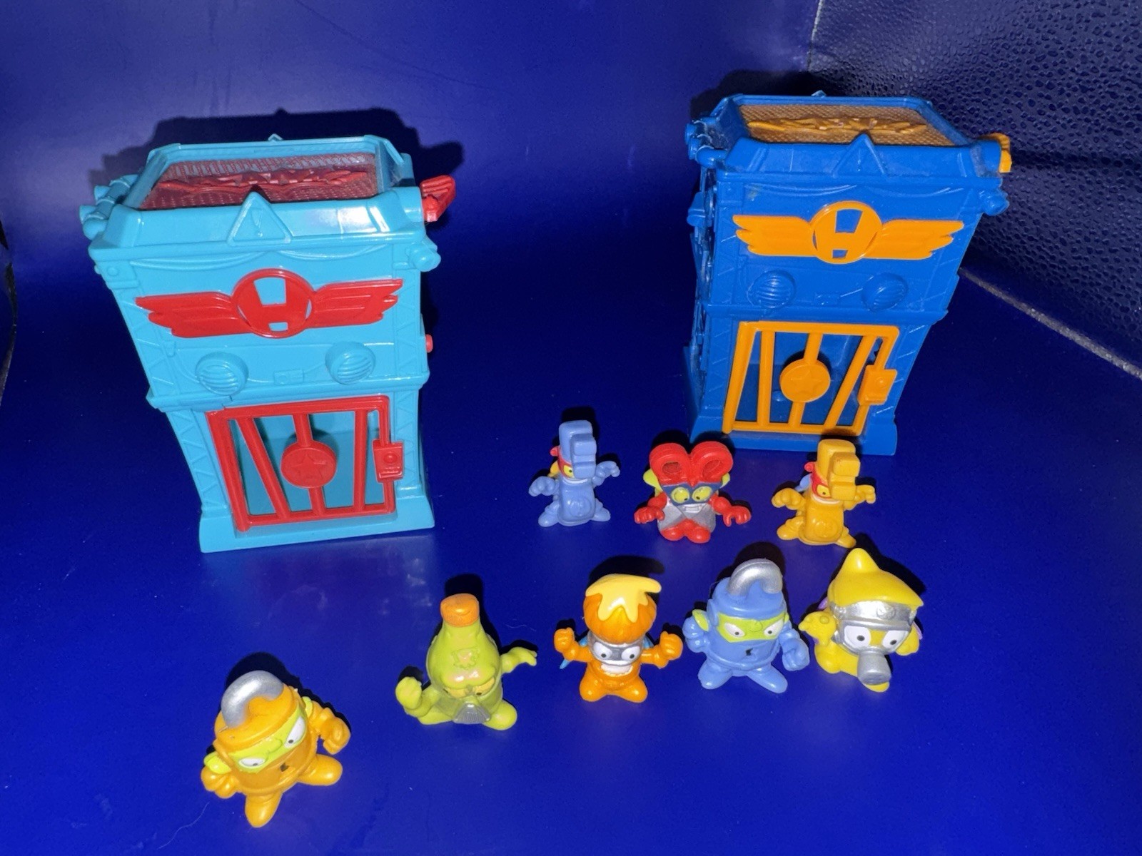 New SuperZings Series 1 Mini Figures As- Show On Pictures.