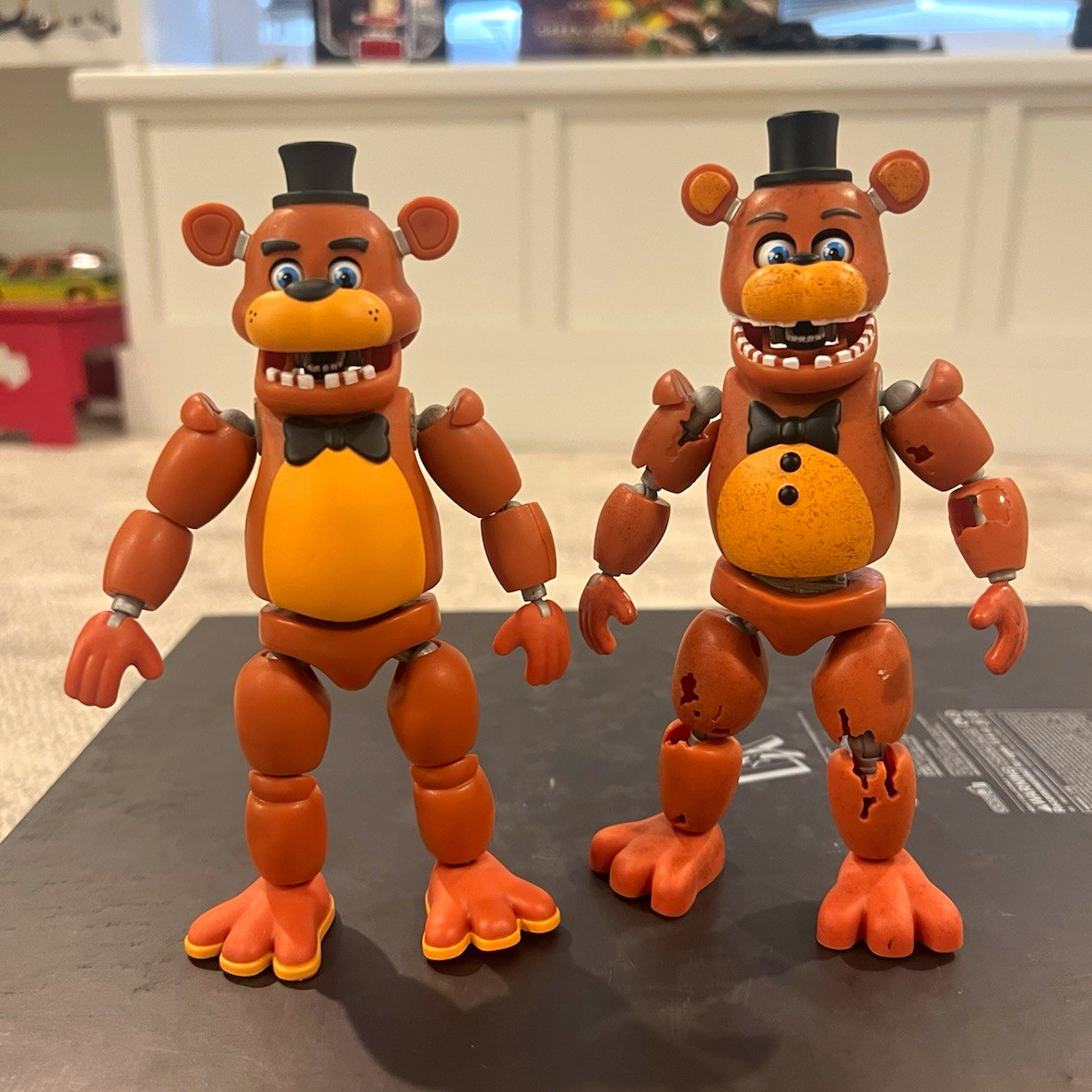 Five Nights At Freddy’s Endo Series Freddy and Withered Freddy 2 Pack Loose
