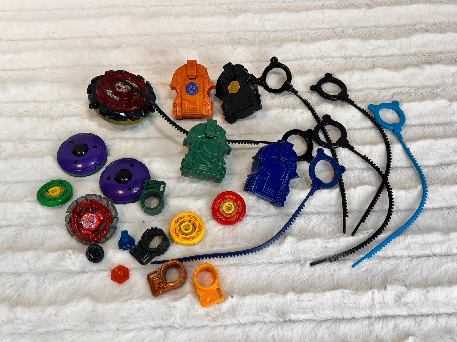 Lot of Bay Blades Beyblade Launchers Replacement Pieces Parts
