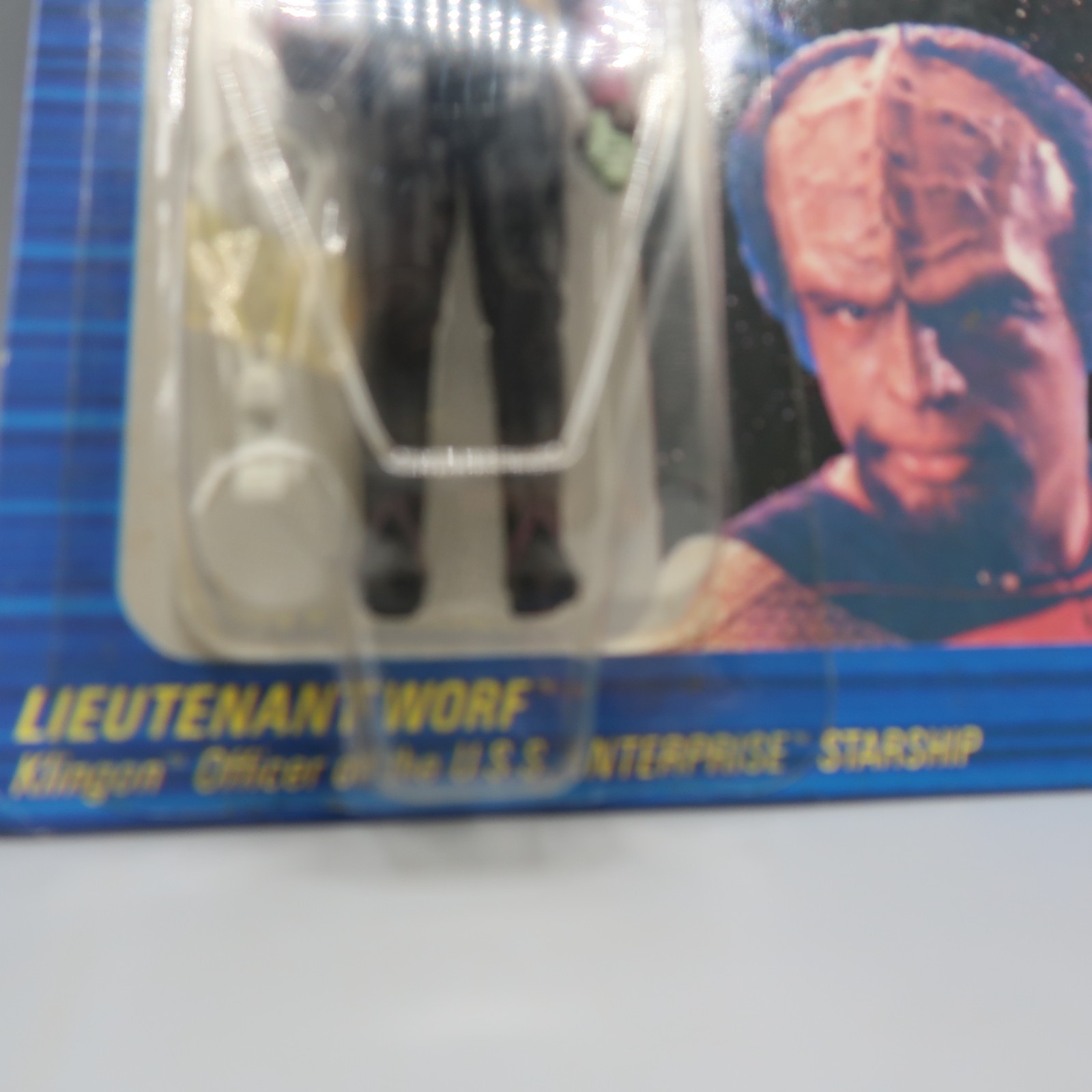 Star Trek The Next Generation Worf 4″ Action Figure 1988 Galoob Sealed