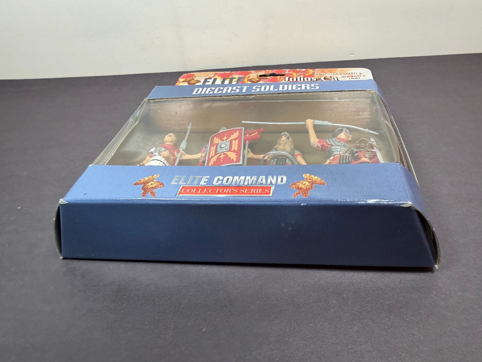 Blue Box Elite Command Julius Caesar Roman Legion Diecast Soldier Figure Set