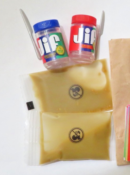 Miniverse Real Brands Jiff Extra Crunchy and Creamy Peanut Butter Set