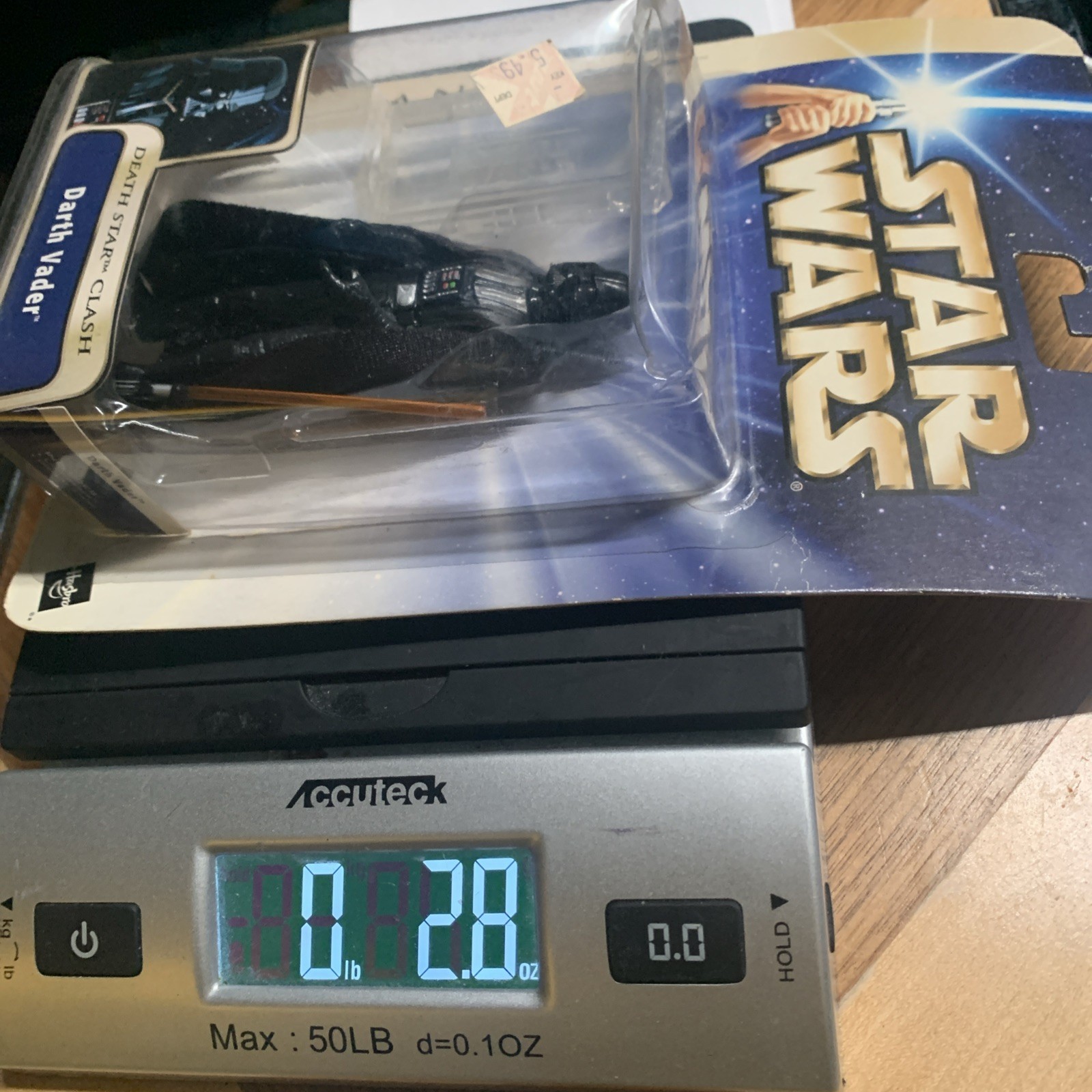 Star Wars IV: A New Hope, DARTH VADER, Death Star Clash, Figure HASBRO 2004 NIB!