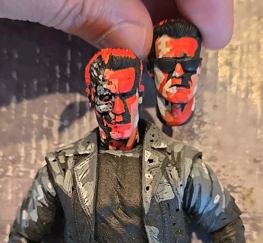 NECA T-800 Terminator 2 Classic 8-Bit Video Game Appearance 7″ Figure US SELLER
