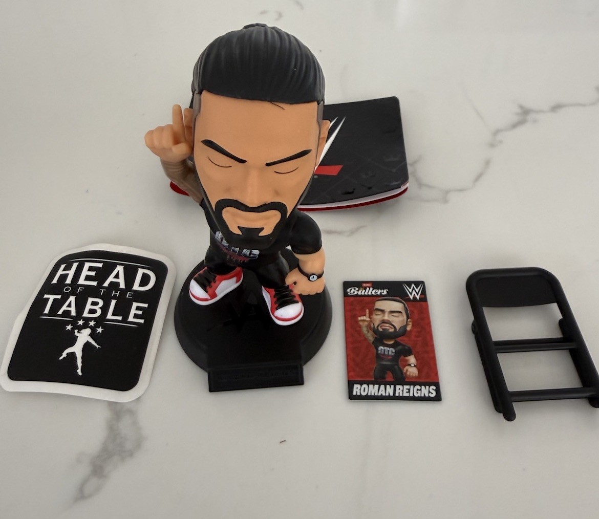 WWE Ballers Roman Reigns 1/10 Rare Complete