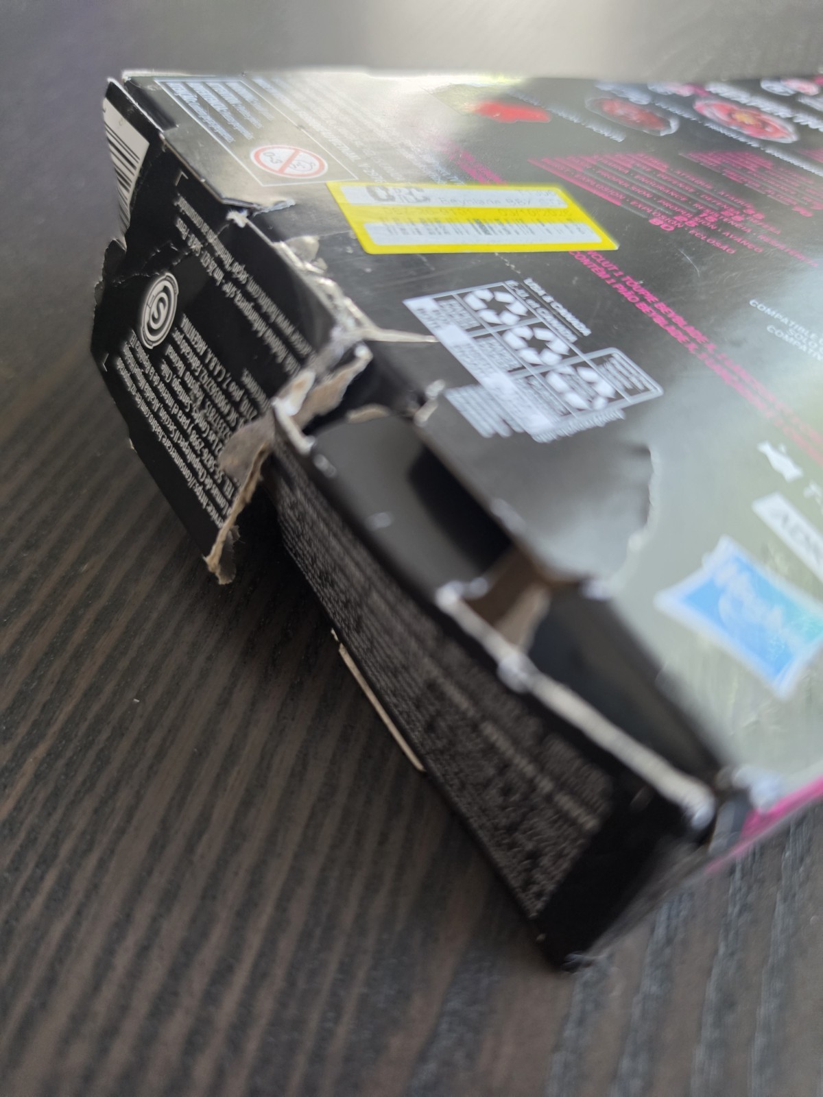 Takara Tomy Bayblade X Reaper Incendio T 4-70K Damaged Box