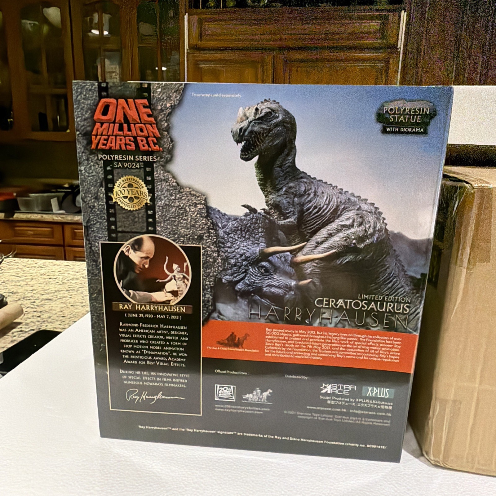 Star Ace Harry Hausen One Million Years BC – Ceratosaurus polyresin Statue