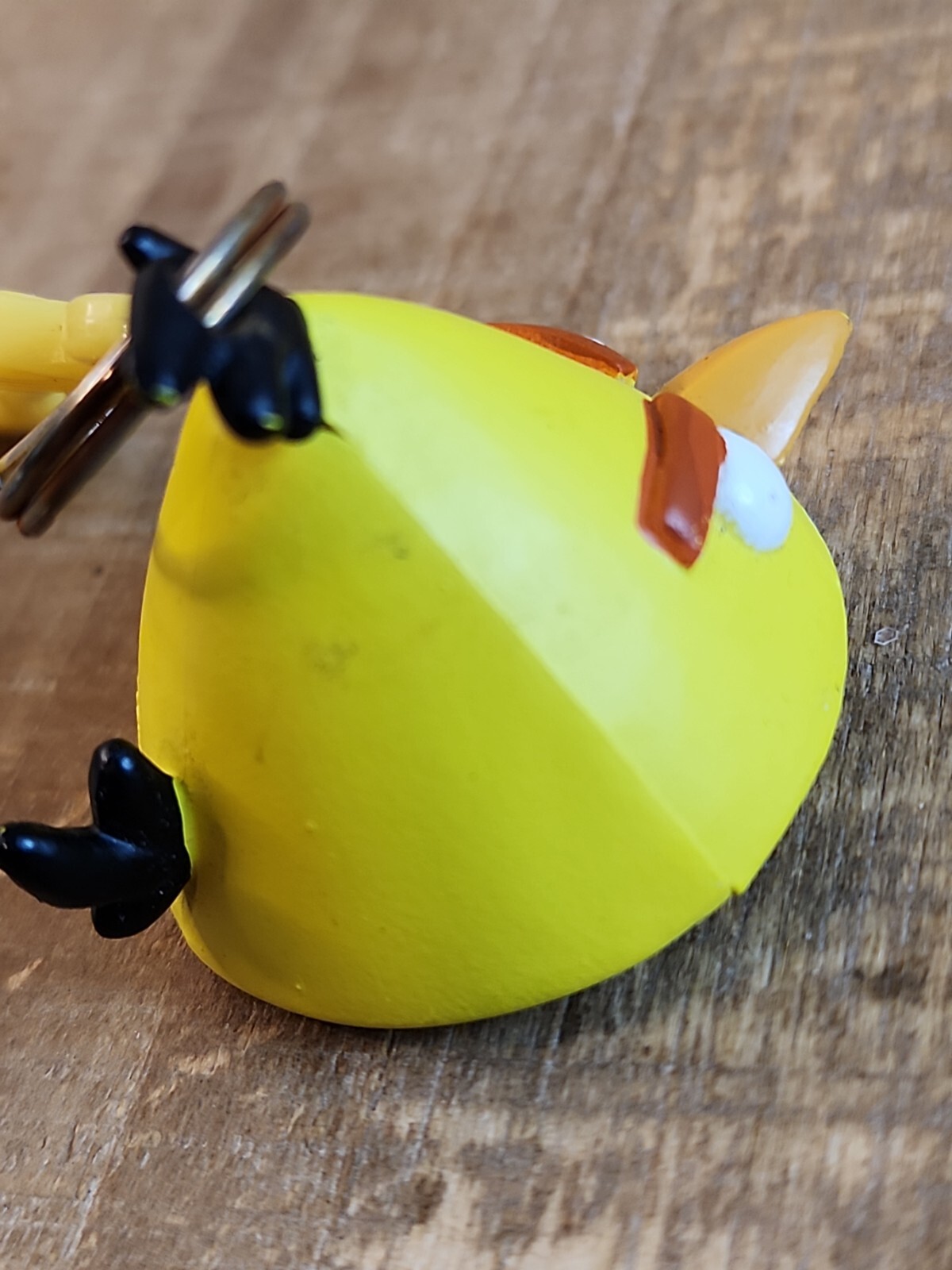 Angry Birds Lot Of 4 Vinyl PVC Plastic Figures. Keychain