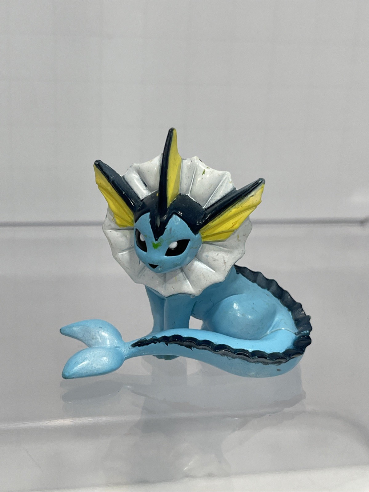 VAPOREON Vintage TOMY Pokemon Figure CGTSJ Nintendo Original Authentic P115